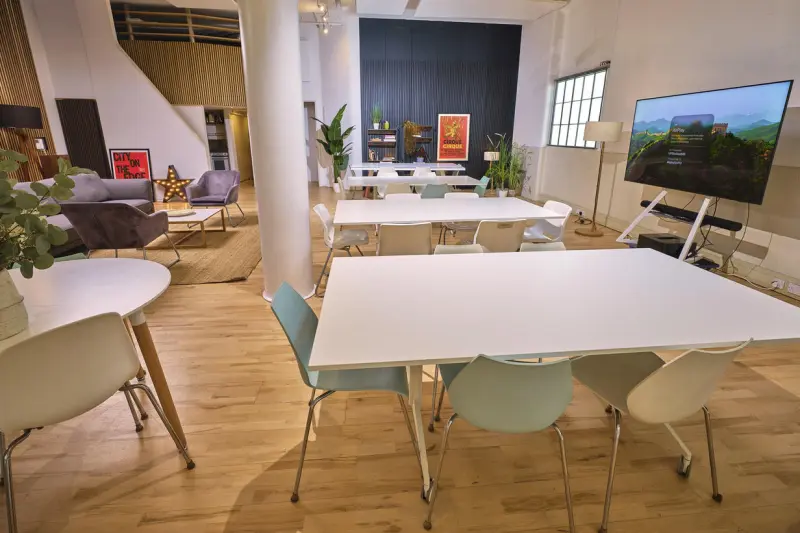 Canalside Studios in Angel